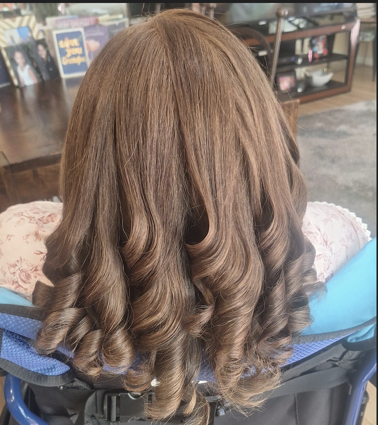 Beach waves / curled lob by Pelo De Rosé